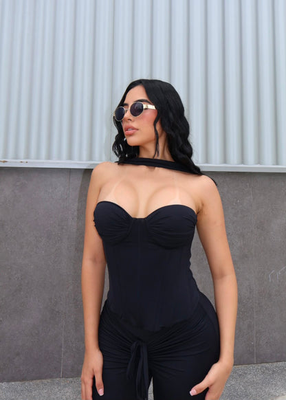 Corset Essence